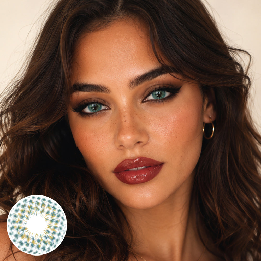Model wearing Mesiru Firework Green Contact Lenses