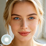 Model wearing Mesiru Firework Blue Contact Lenses